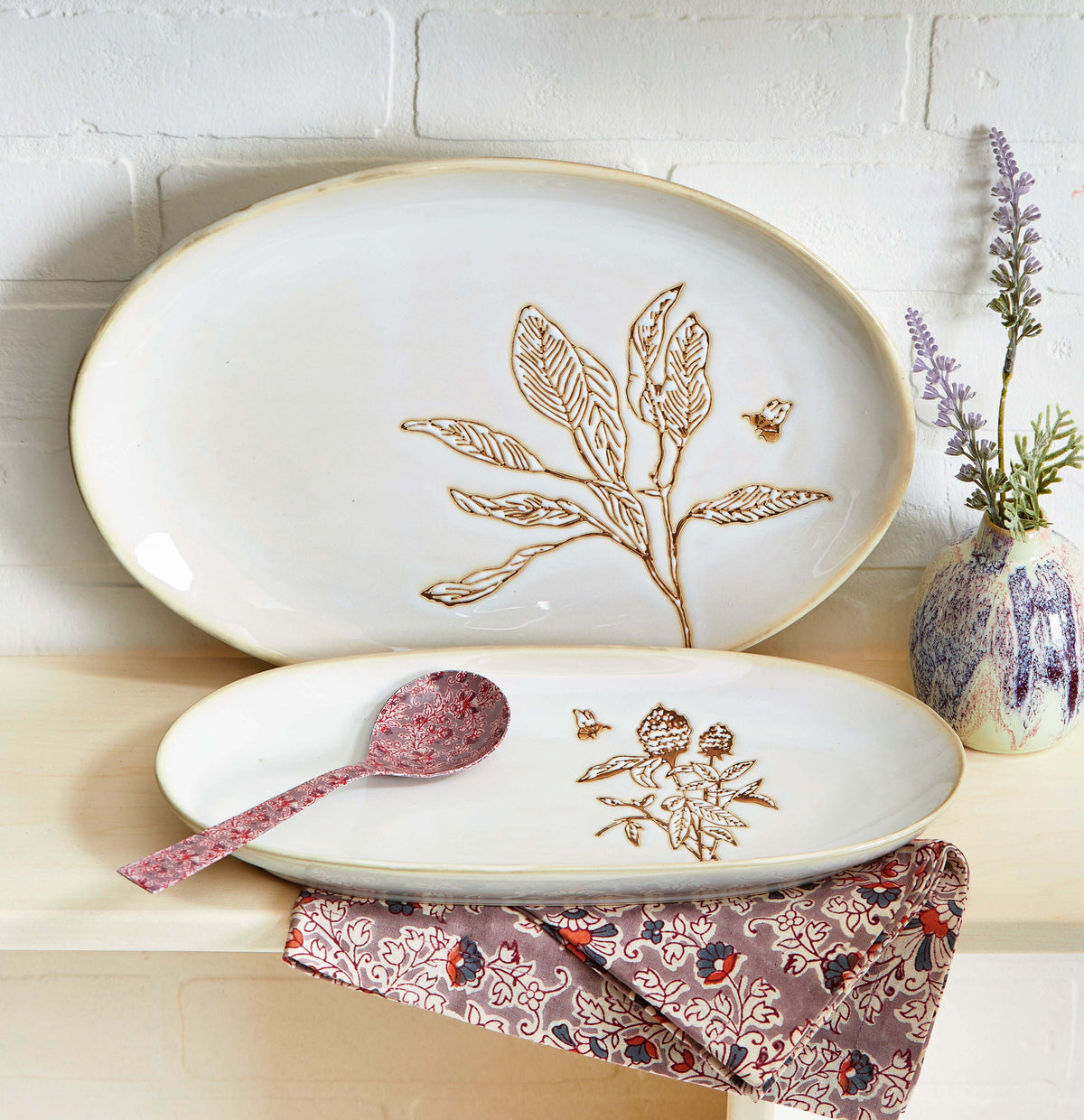 Tableware: Plates, Bowls, Pitchers & Dinnerware Sets – tag
