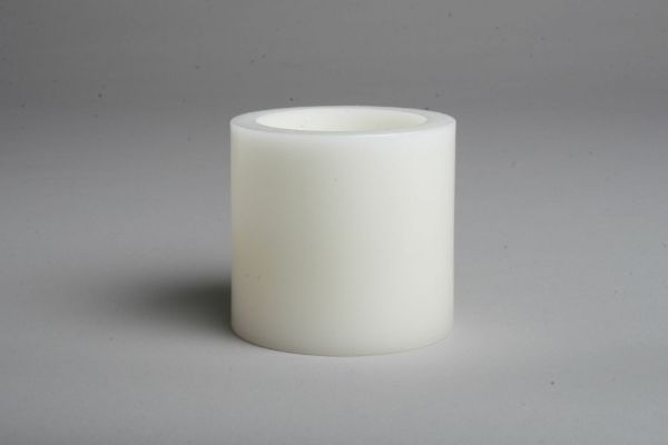 Picture of color studio led pillar candle 4x4 - ivory