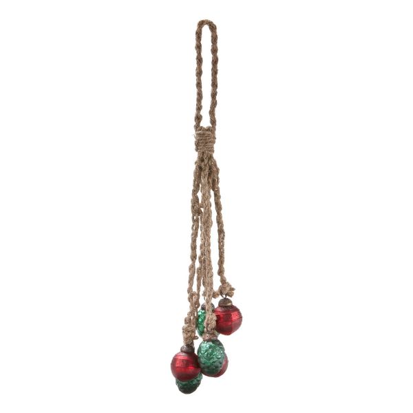 Picture of festive heirloom ornament cluster - multi