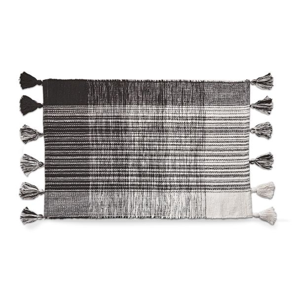 Picture of tassel plaid rug - black