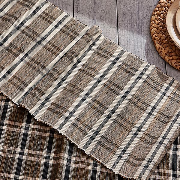 Picture of plaid water hyacinth runner - gray
