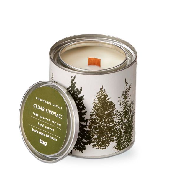 Picture of cedar fireplace tin candle - green